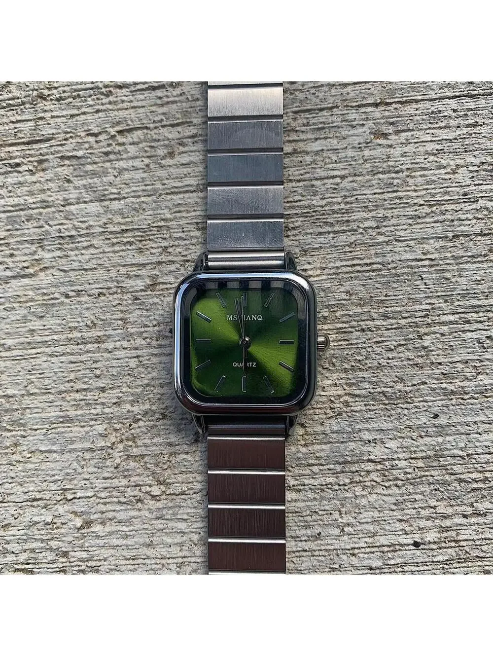 2000s Y2k style silver square watch. Classy sporty style watch. Stainless